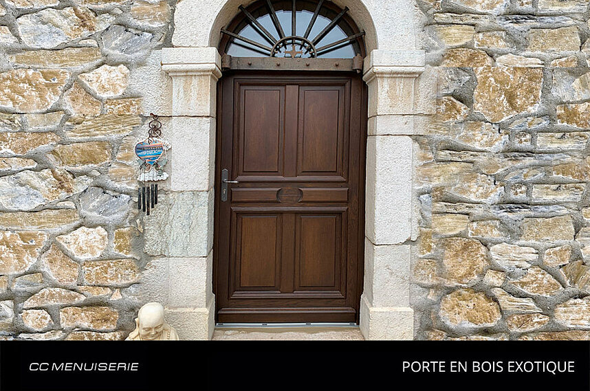 Porte en Bois Exotique