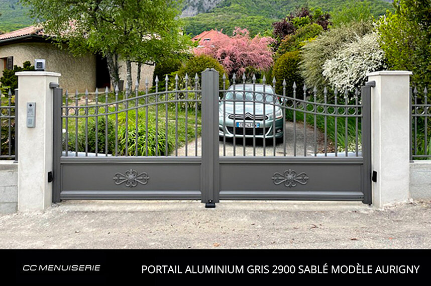 Portail Aluminium Gris 2900 Sablé Modèle Aurigny