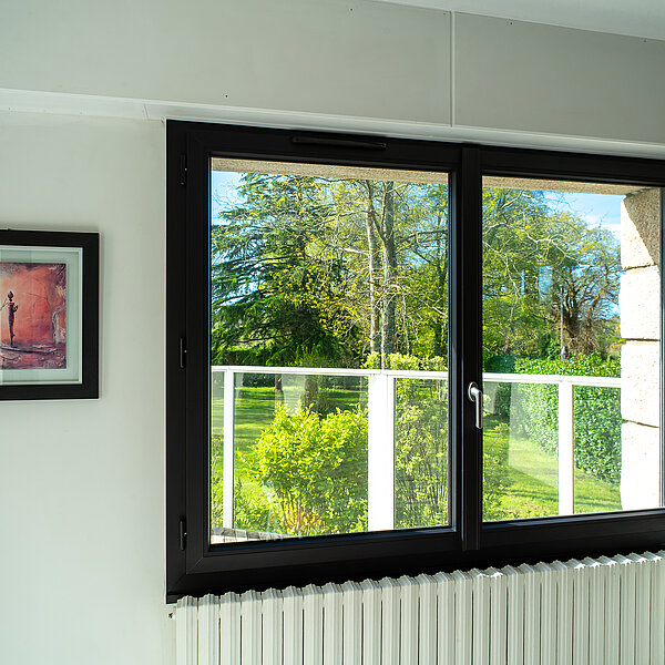 FERMETURES DE LA BRIE 93 - Art & Fenêtres vous guide dans le choix d’une fenêtre triple vitrage avec isolation phonique