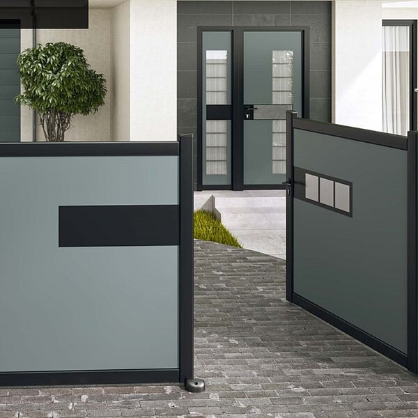 Accordez le portail aux menuiseries de votre maison !