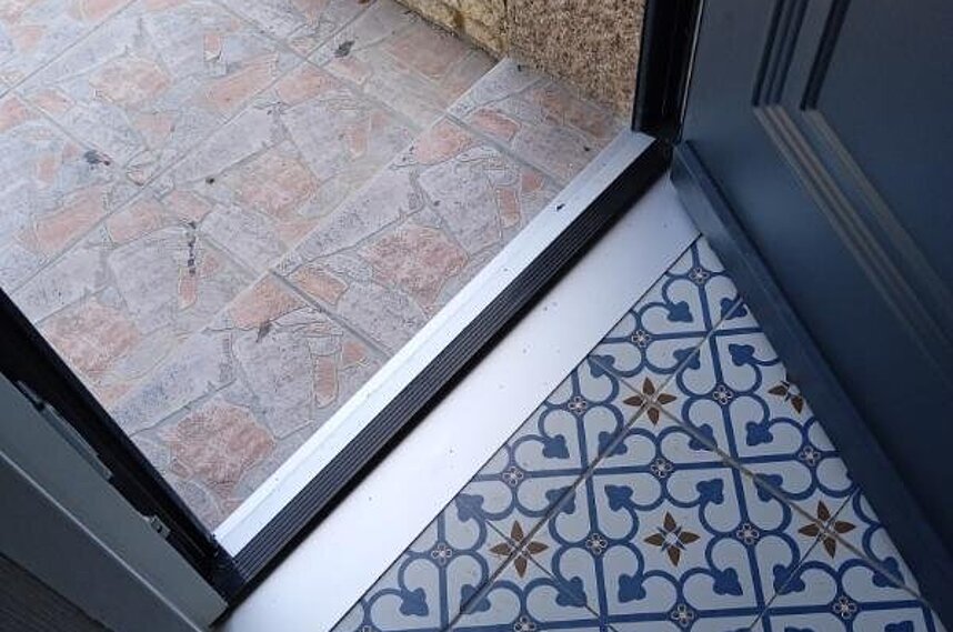 Porte d'entrée thouaré sur Loire