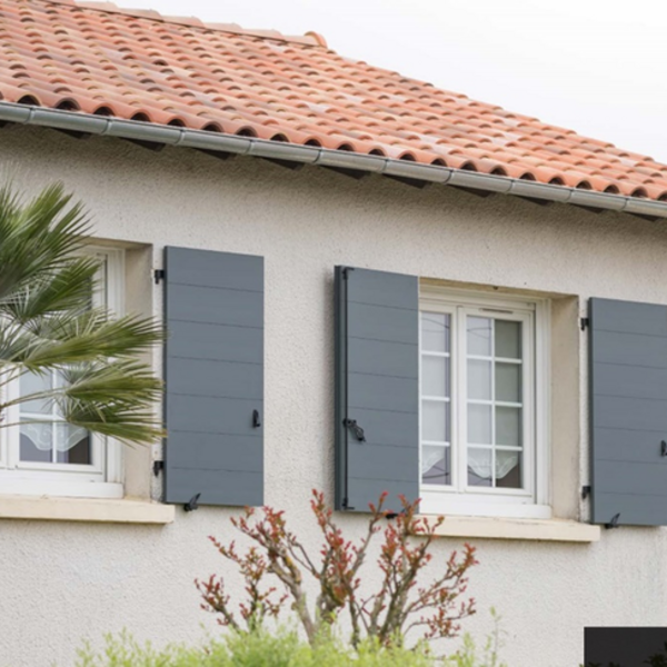 Quels sont les avantages d’une pose de volets battants  au Mans ?