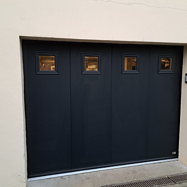 Aludoor : Porte de garage sectionnelle latérale
