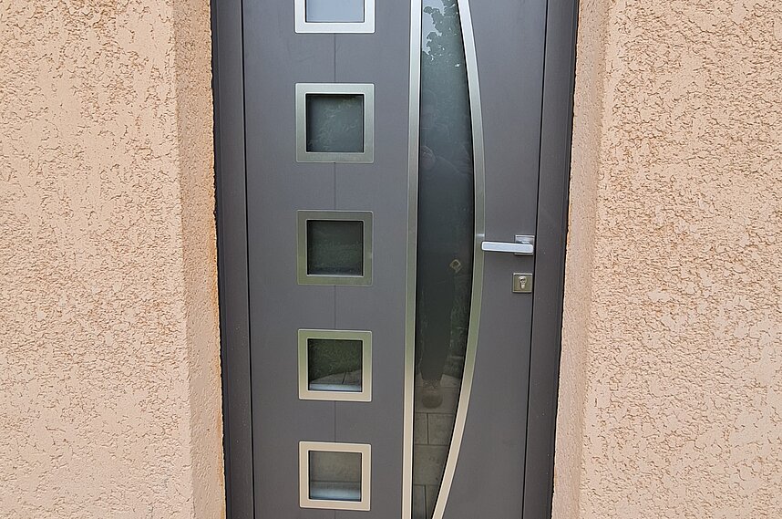 Rénovation Porte d'entrée Monalu - Voile Gris anthracite RAL 9016