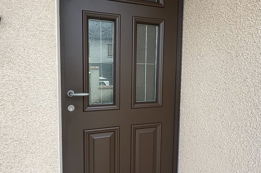 Portes d'entrée et volets battants