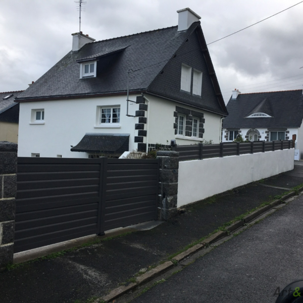 PVC ou aluminium : quel matériau choisir pour votre portail ?