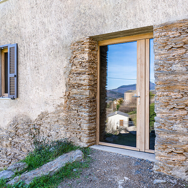 Pensez à l’harmonie de vos menuiseries à Seclin