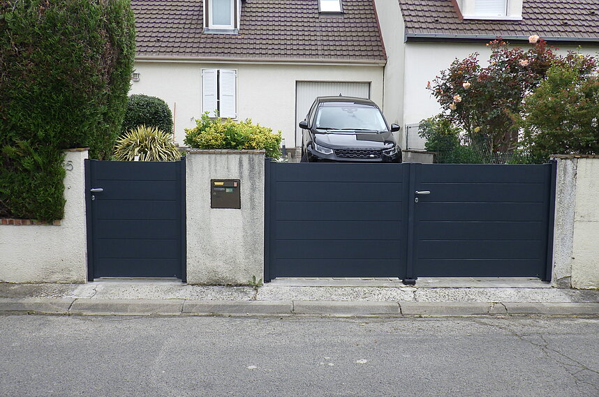 Pose d'un portail et portillon