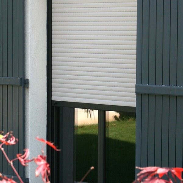 JMG BAIE - Art & Fenêtres vous guide dans le choix de votre volet roulant dans l'Essonne