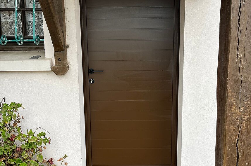 Porte d'entrée mixte et bi-color