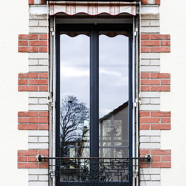 Fenêtres triple vitrage à Courbevoie : quels avantages ?