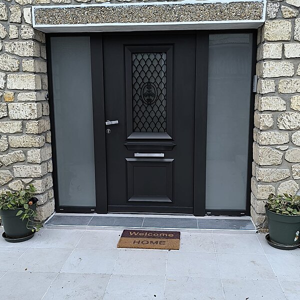 PORTES D'ENTRÉE EN ALU NÉO CLASSIQUE