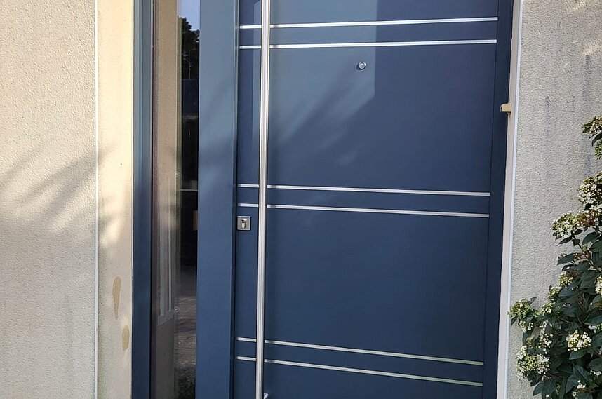 PORTE D'ENTREE ALU MONTREUIL JUIGNE