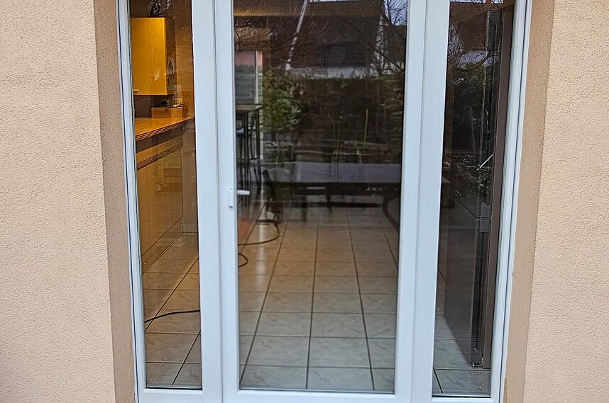 Porte-fenêtre en PVC Blanc