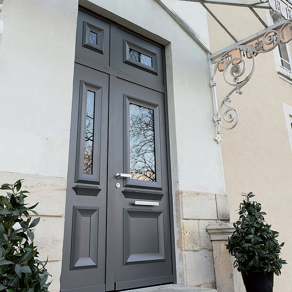 Des portes d’entrées isolantes et sécurisées dans le Nord avec A&F Merly