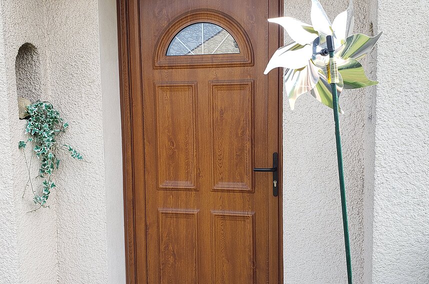 PORTE D'ENTRÉE DONNERY