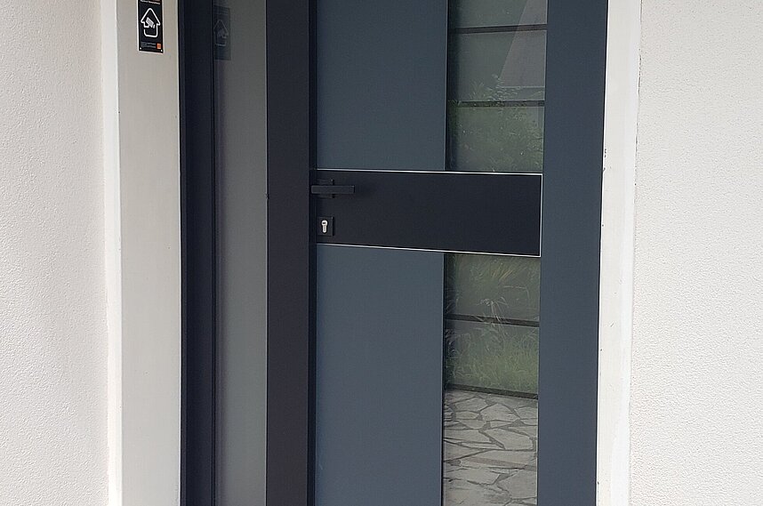 PORTE D'ENTRÉE DONNERY