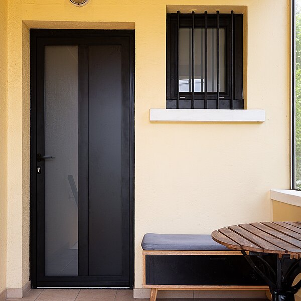 Pourquoi faire appel à un menuisier à Anglet pour vos portes et fenêtres ?