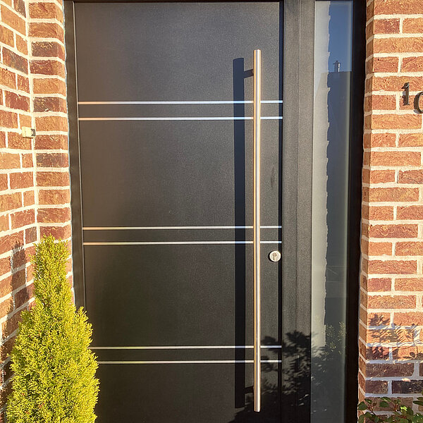 Votre porte blindée à Chambéry avec LMDC – Art & Fenêtres