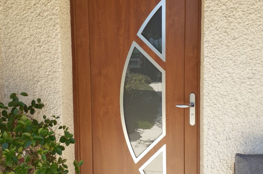 Porte d'entrée HANNOVER Chêne doré