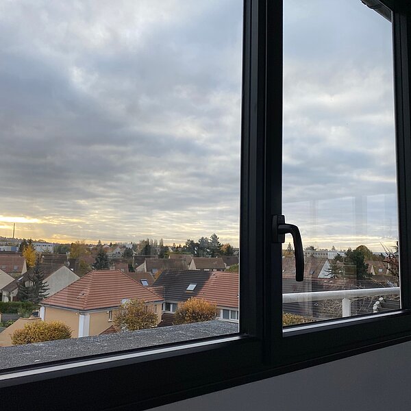 Fenêtre sur mesure en Gironde : isolation, confort et élégance pour votre maison