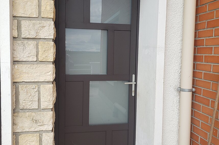 PORTE D'ENTREE ORLEANS