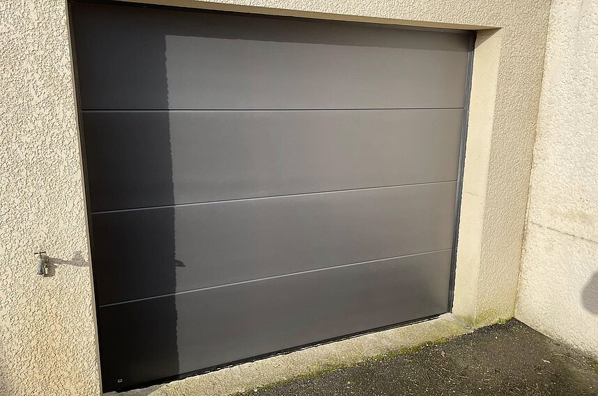 Portes de garage sectionnelles Plafond