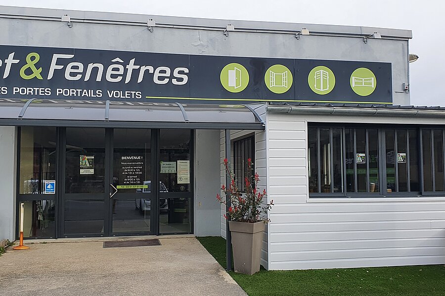 Façade de notre magasin - 0