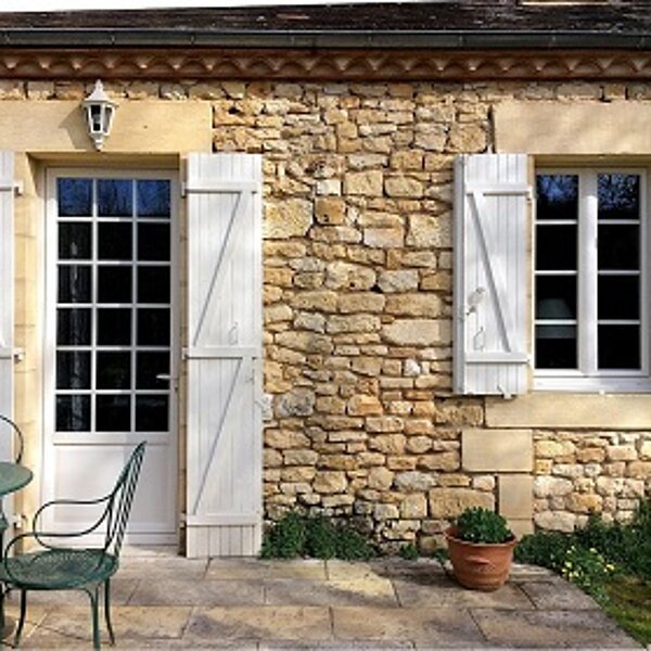 Entretien de fenêtres PVC à Châtellerault : nos conseils