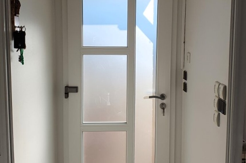 Rénovation Porte d'entrée en PVC - Graphik 1