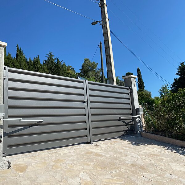 AD DIFFUSION vous accompagne pour le changement de votre portail PVC