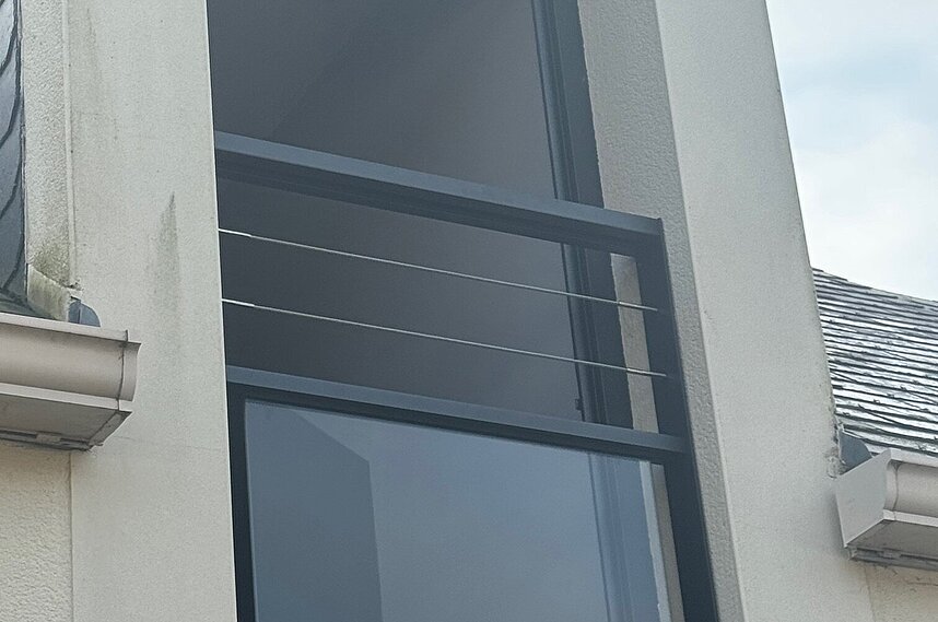 GARDE CORPS ET STORE BANNE