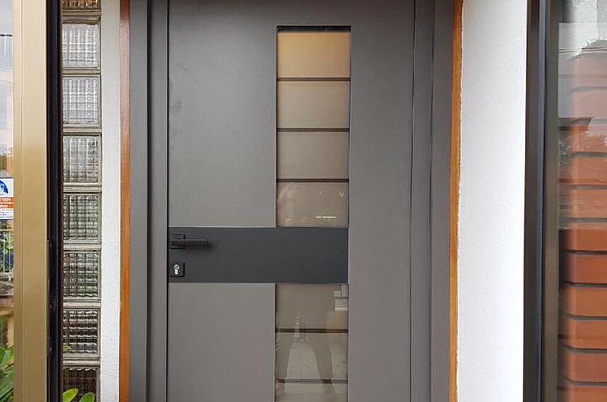 PORTE D'ENTREE ALU CONTEMPORAINE