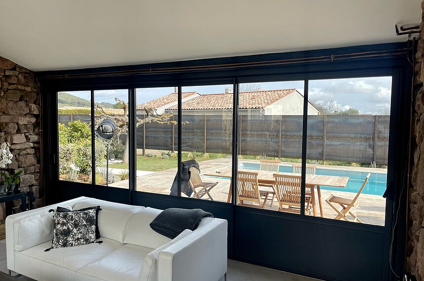 Rénovation d'une fenêtre en aluminium à Saint Clément de Rivière