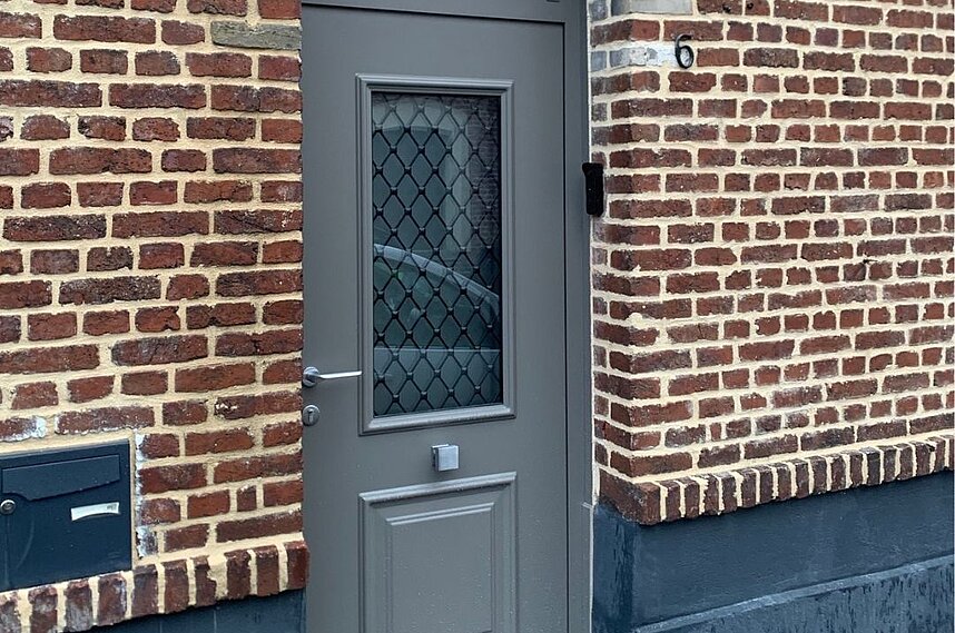 Magnifique Porte d'entrée Monalu Calabre vitrée