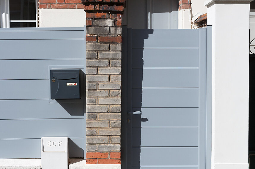 Portail Contemporain Aluminium