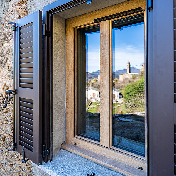 EXPERT MENUISERIES vous accompagne dans votre projet de fenêtres sur mesure à Pantin