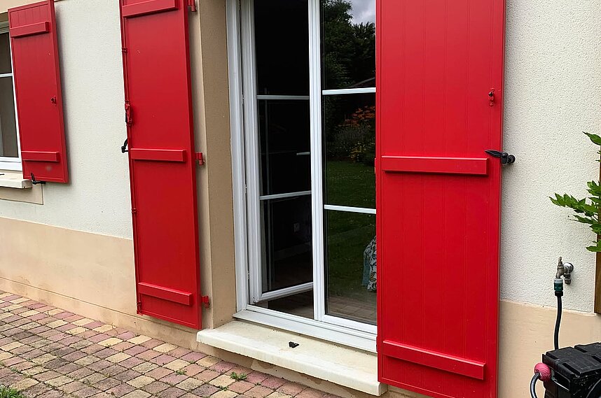 Volets battants en aluminium